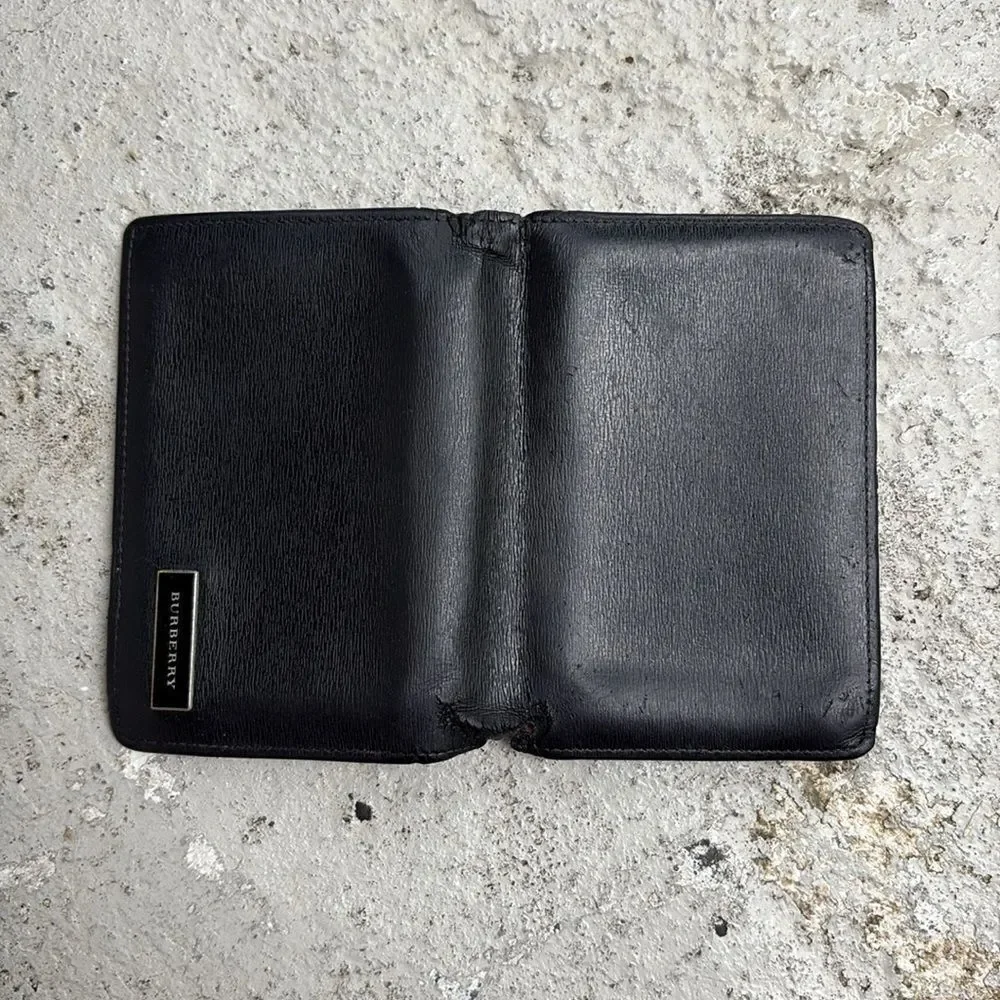 Burberry card holder